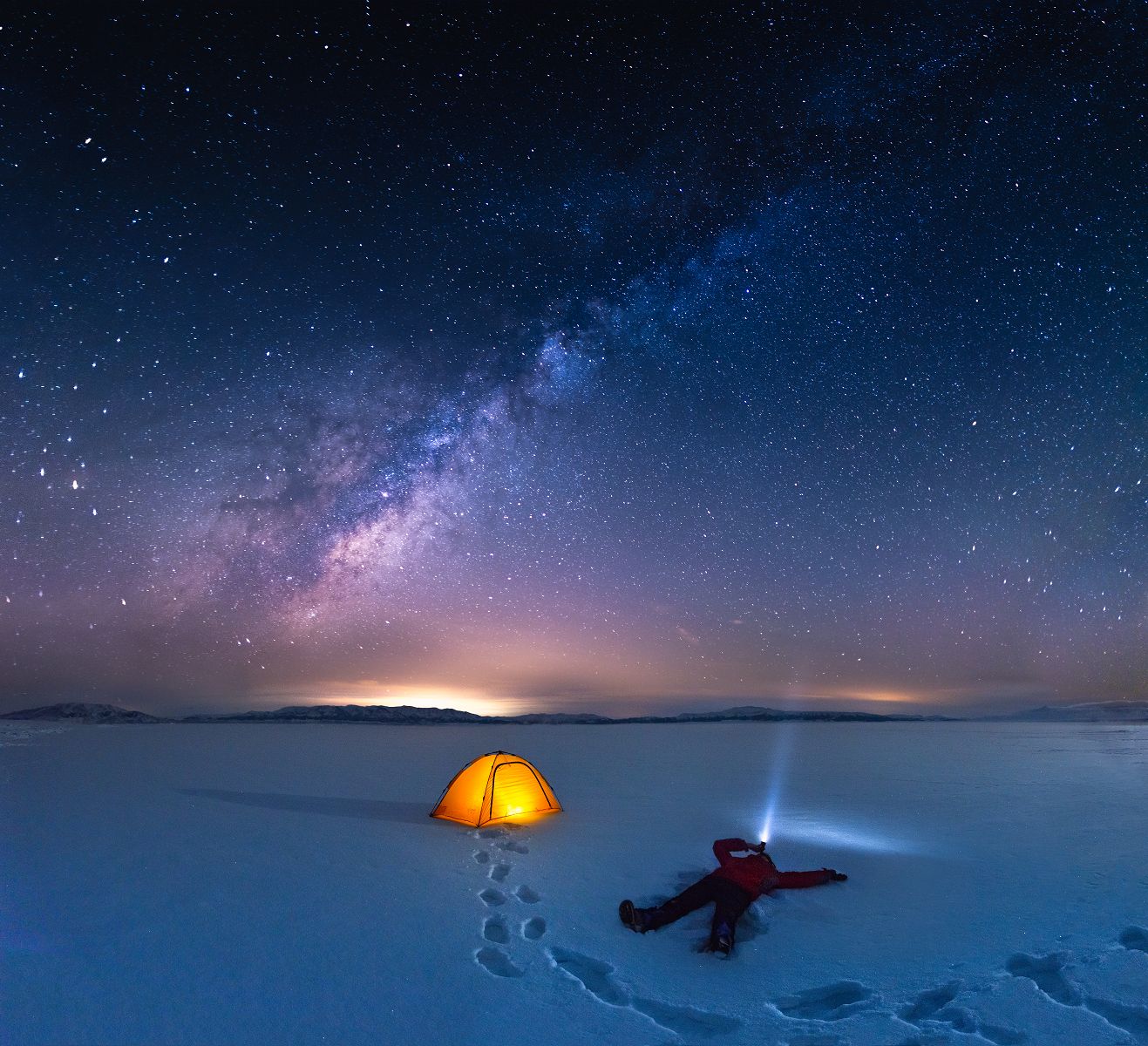 《星夜》.jpg