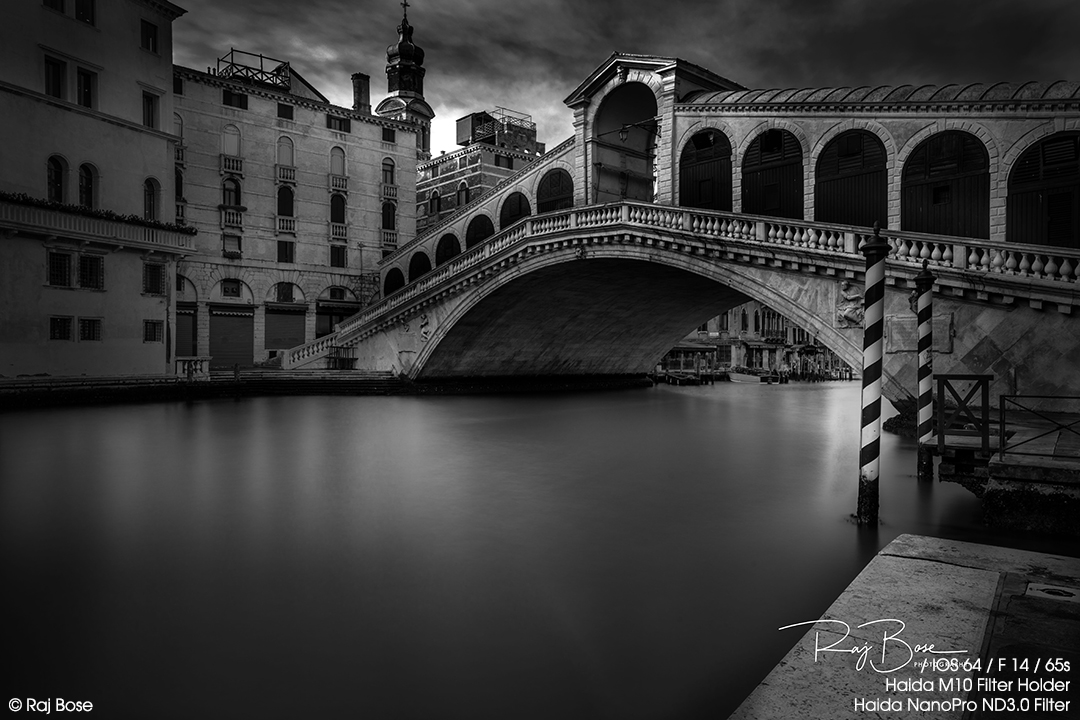 Rialto-Bridge-Italy(3).jpg